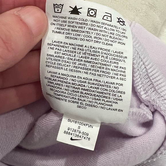 NWOT Nike Crop Jacket with Strips on Sleeves | Size Small | Light Purple - Picture 10 of 12